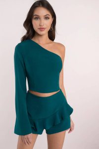 Shop the Get your hands on our Kayla One Shoulder Crop Top. Featuring one shoulder detail. Pair with our Kayla Ruffle Shorts. at tobi.com!