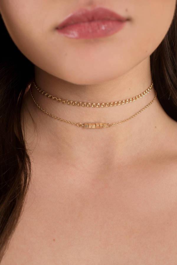 tobi.com - triple threat gold layered choker necklace