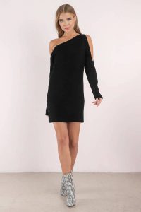 All the feels in the Black Olivia Cold Shoulder Sweater Dress. Features a one shoulder sweater with a cold shoulder cut out, making it one sexy sweater dress you need when you don't want to cover up. Why should you? Wear to your holiday parties with tights and high boots and you'll so happy you did.