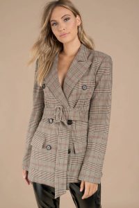 best outerwear coats jackets for fall and winter trendy and stylish